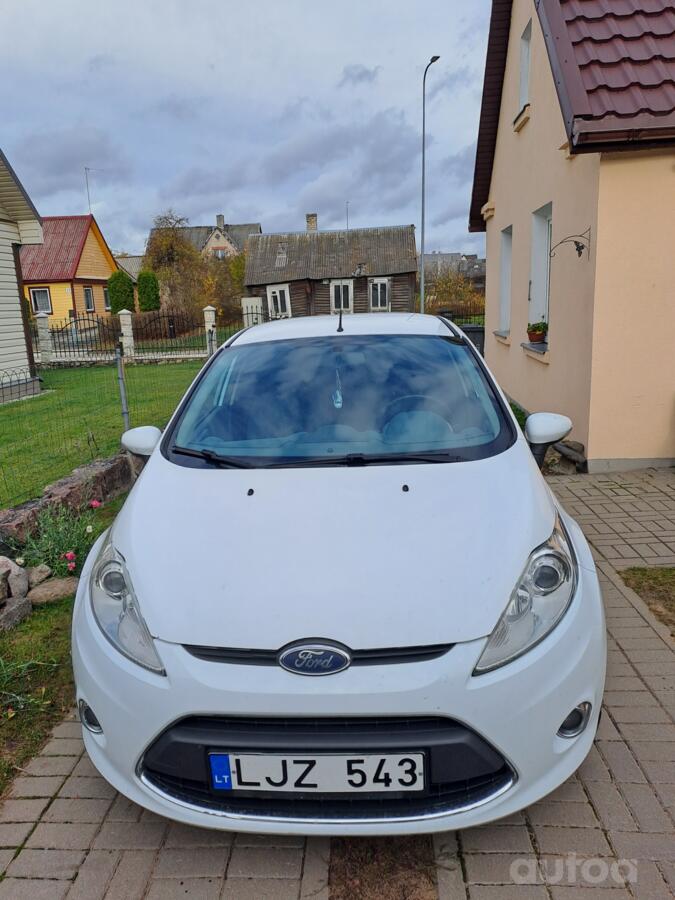 Ford Fiesta 6 generation Hatchback 5-doors