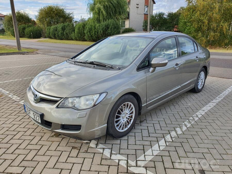 Honda Civic 8 generation Sedan 4-doors