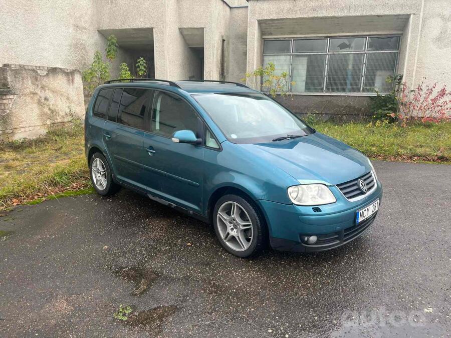 Volkswagen Touran 1 generation Minivan