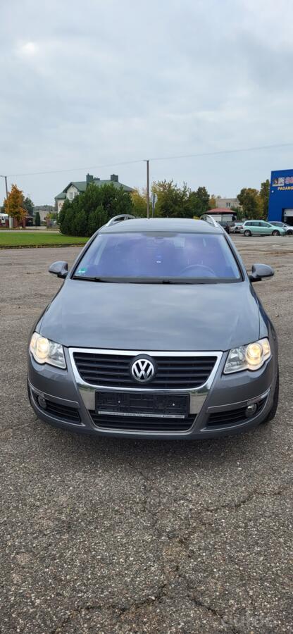 Volkswagen Passat B6 wagon 5-doors