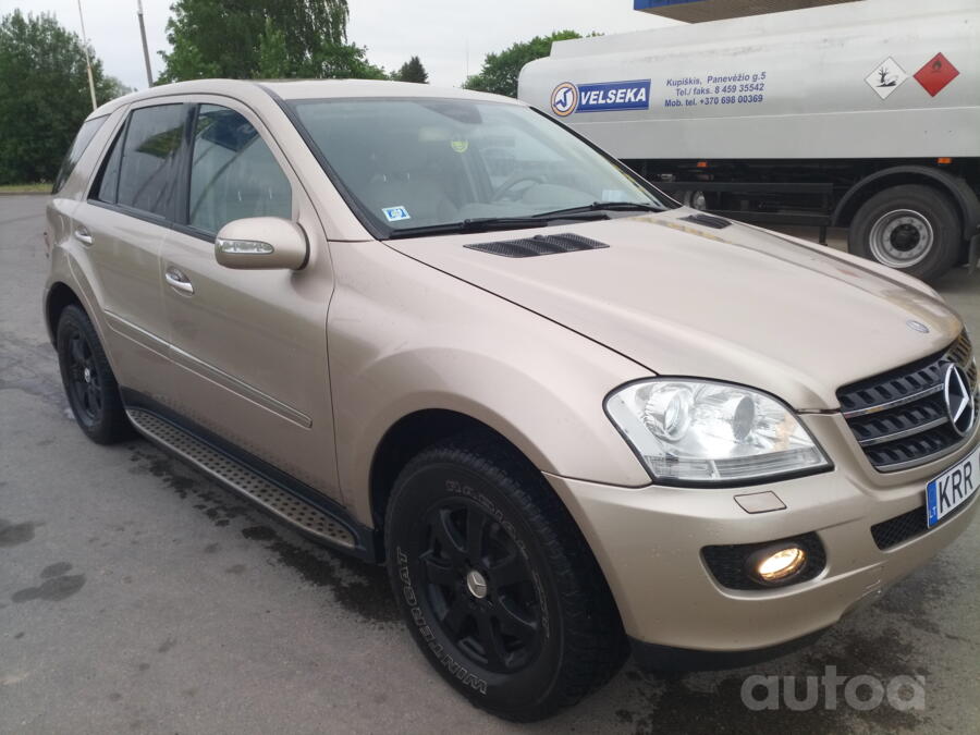 Mercedes-Benz M-Class W164 Crossover 5-doors