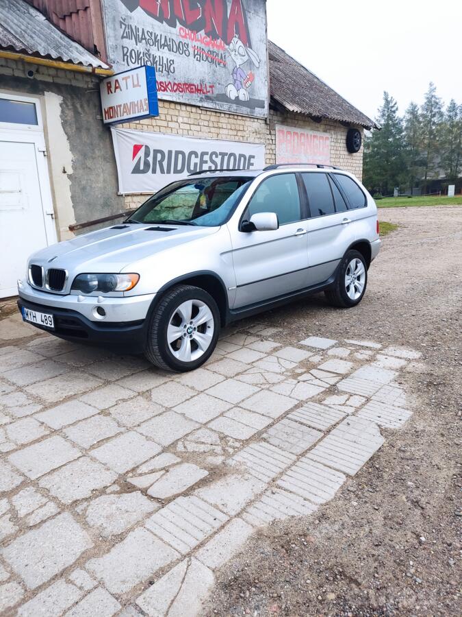 BMW X5 E53 Crossover