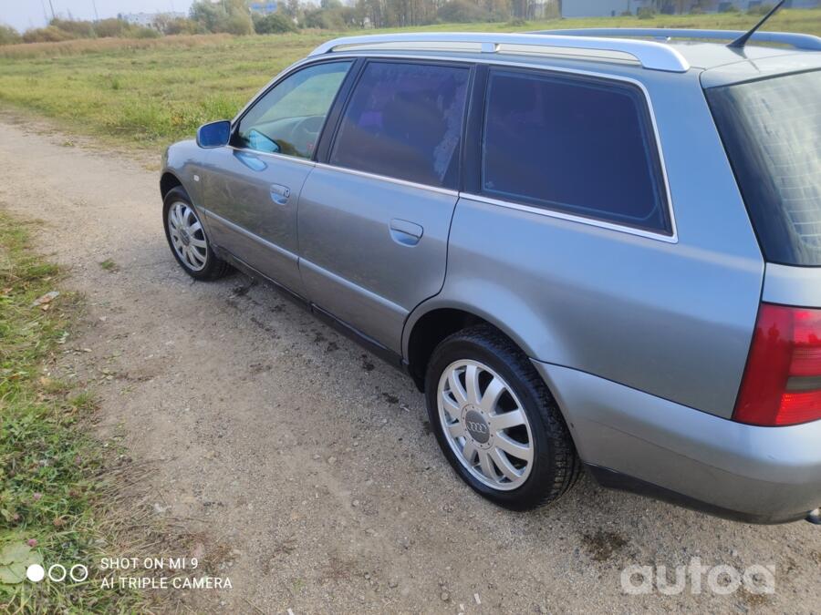 Audi A4 B5 [restyling] Avant wagon 5-doors
