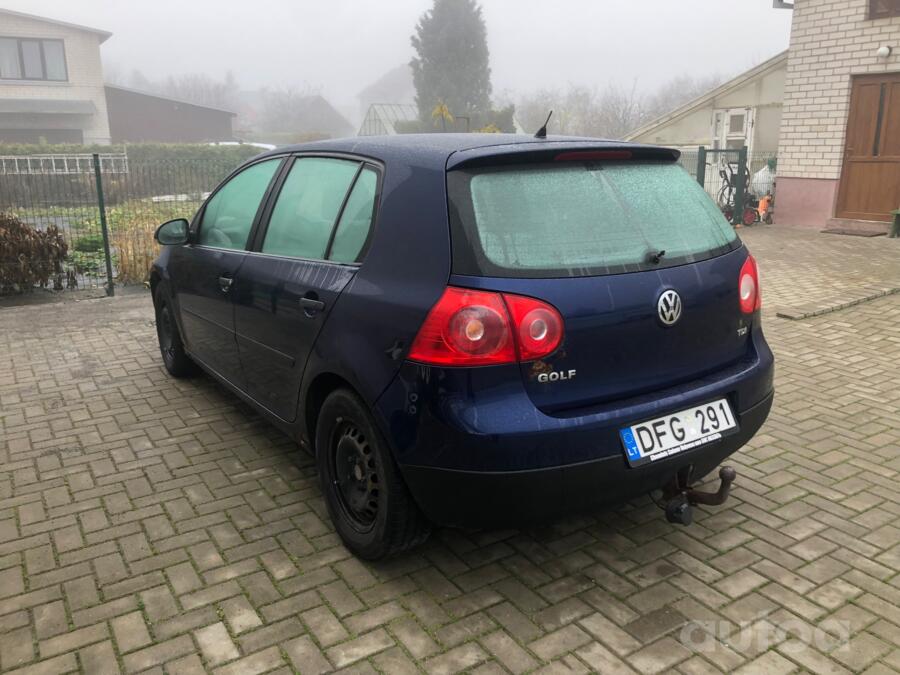 Volkswagen Golf 5 generation Hatchback 5-doors