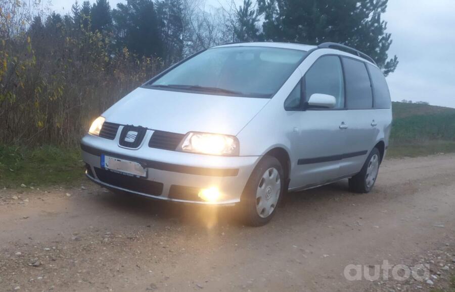 SEAT Alhambra 1 generation [restyling] Minivan