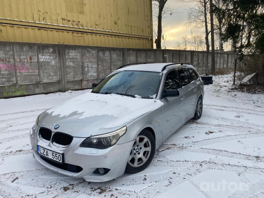 BMW 5 Series E60/E61 Touring wagon