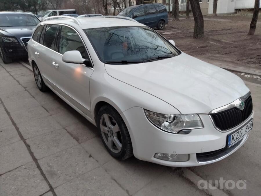 Skoda Superb 2 generation Combi wagon