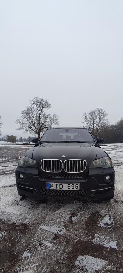 BMW X5 E70 Crossover