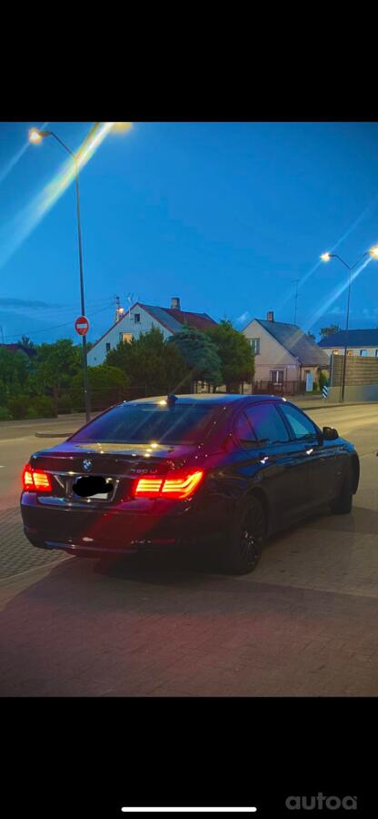 BMW 7 Series F01/F02 Sedan