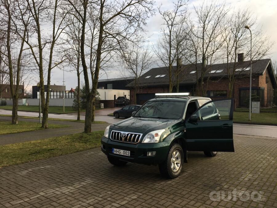 Toyota Land Cruiser Prado J120 SUV 3-doors