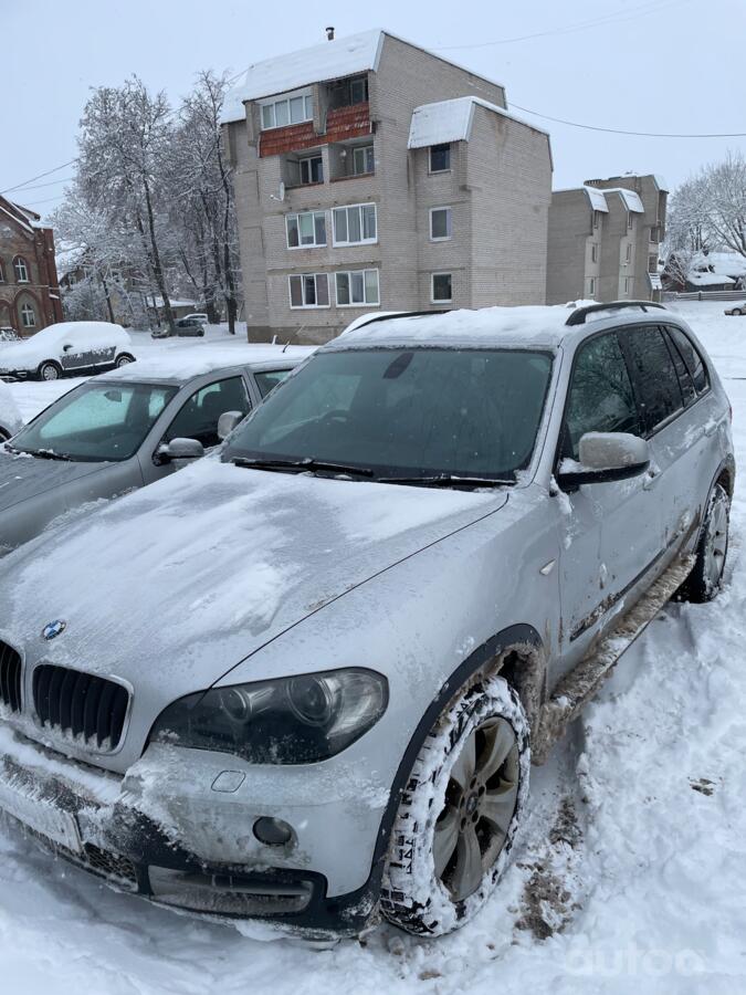 BMW X5 E70 Crossover