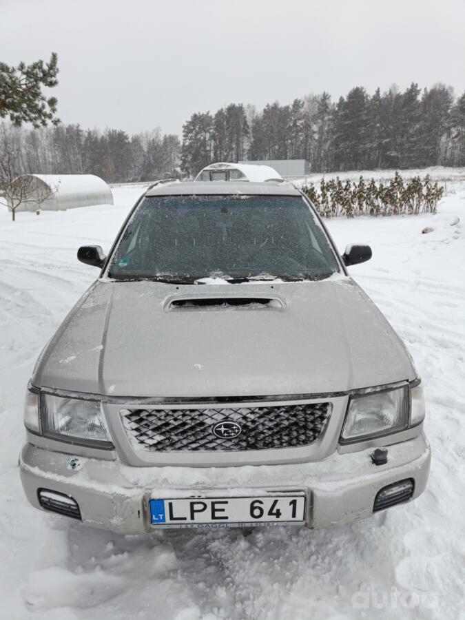Subaru Forester 1 generation JP-spec crossover 5-doors