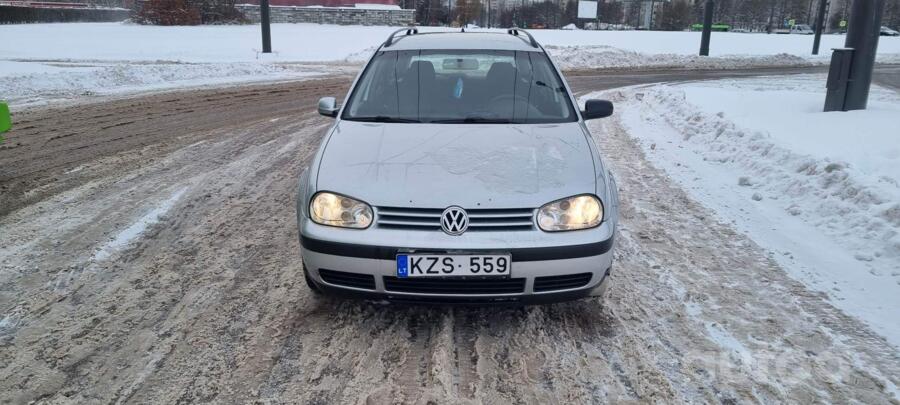 Volkswagen Golf 4 generation wagon