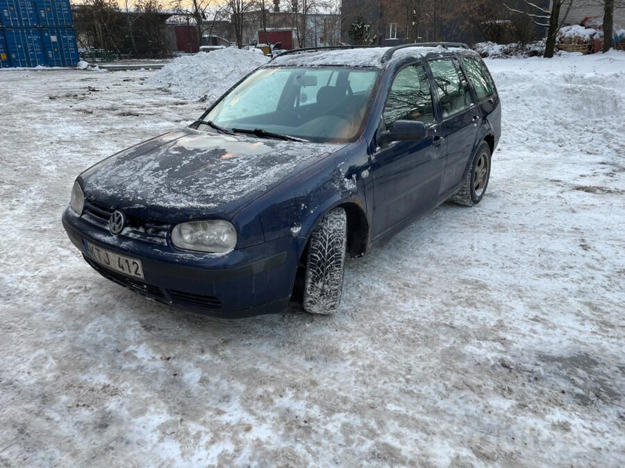 Volkswagen Golf 4 generation wagon