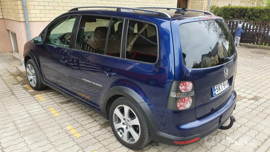 Volkswagen Touran 1 generation [restyling] Cross minivan 5-doors