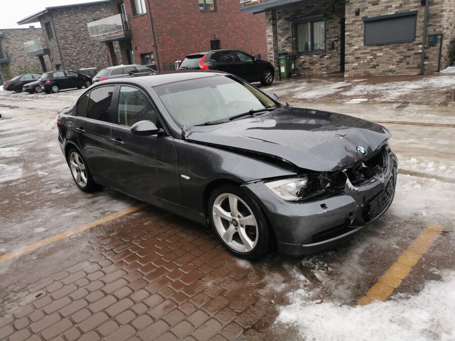 BMW 3 Series E90/E91/E92/E93 Sedan