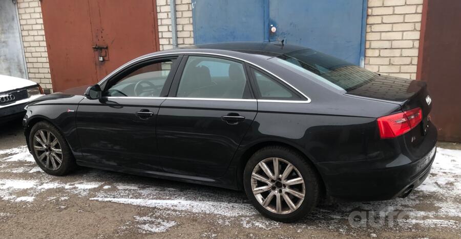 Audi A6 4G/C7 Sedan