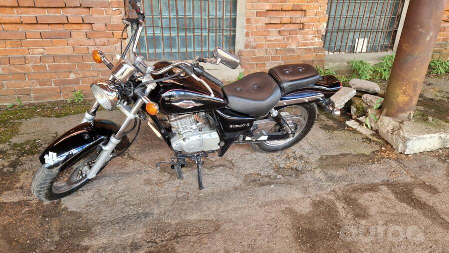 Suzuki Marauder 125