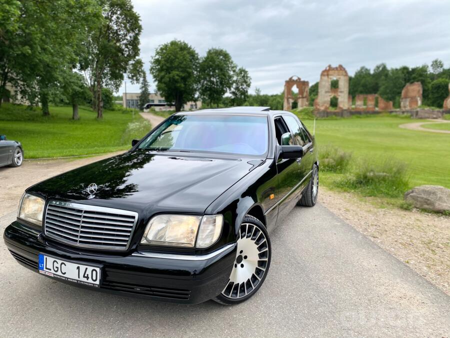 Mercedes-Benz S-Class W140 Sedan