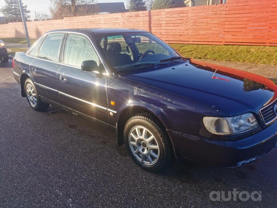 Audi A6 4B/C5 Sedan