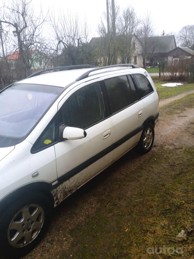 Opel Zafira A [restyling] Minivan 5-doors