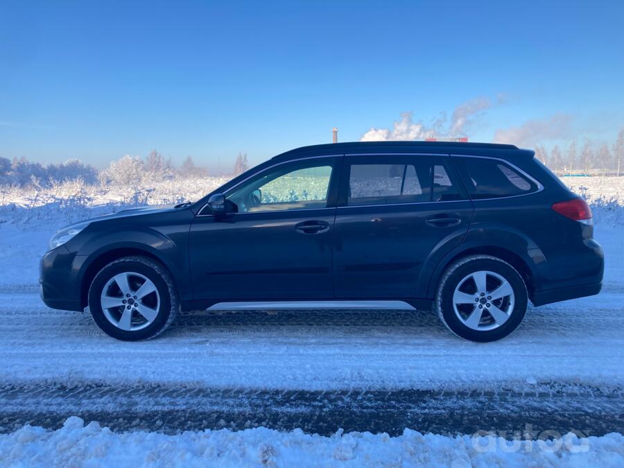 Subaru Outback 4 generation wagon