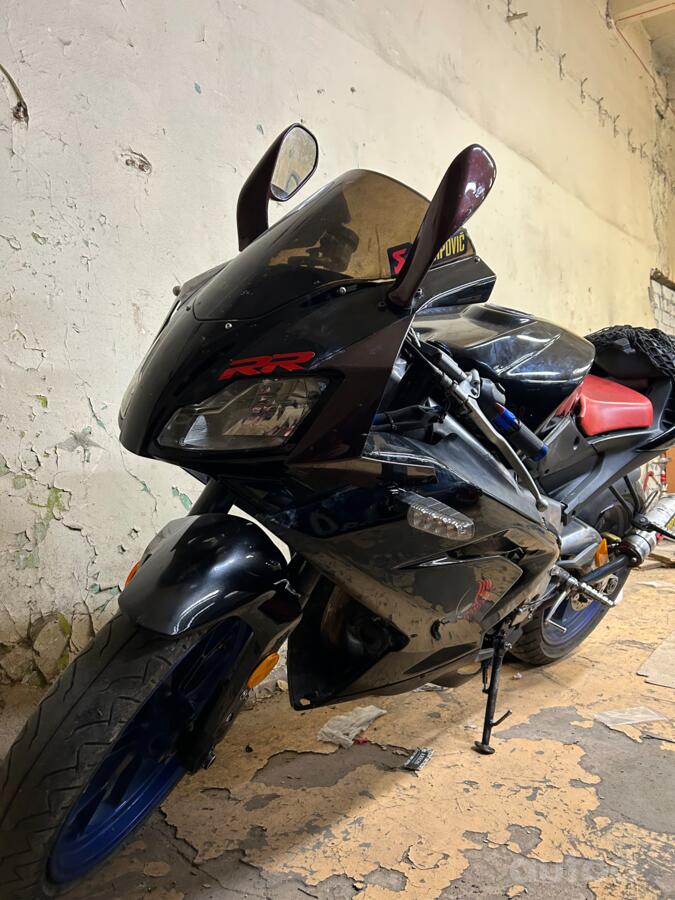 Aprilia RS