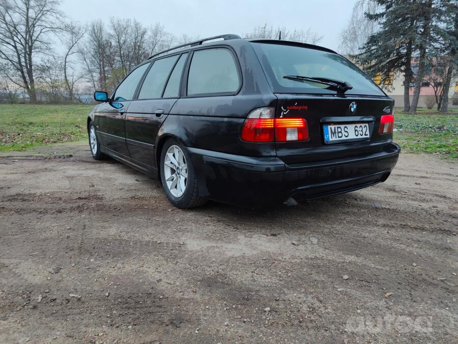 BMW 5 Series E39 Touring wagon