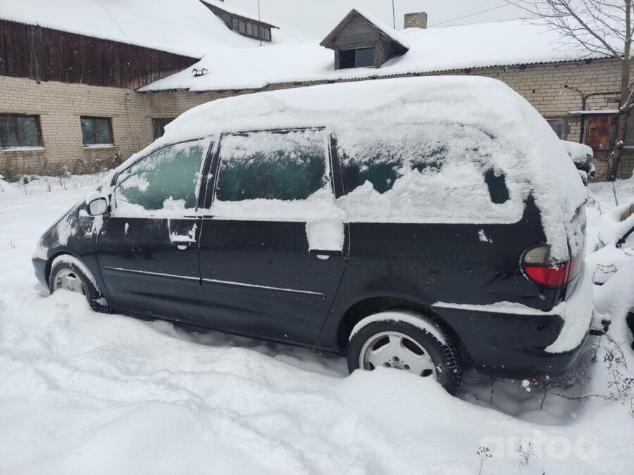 Volkswagen Sharan 1 generation Minivan 5-doors