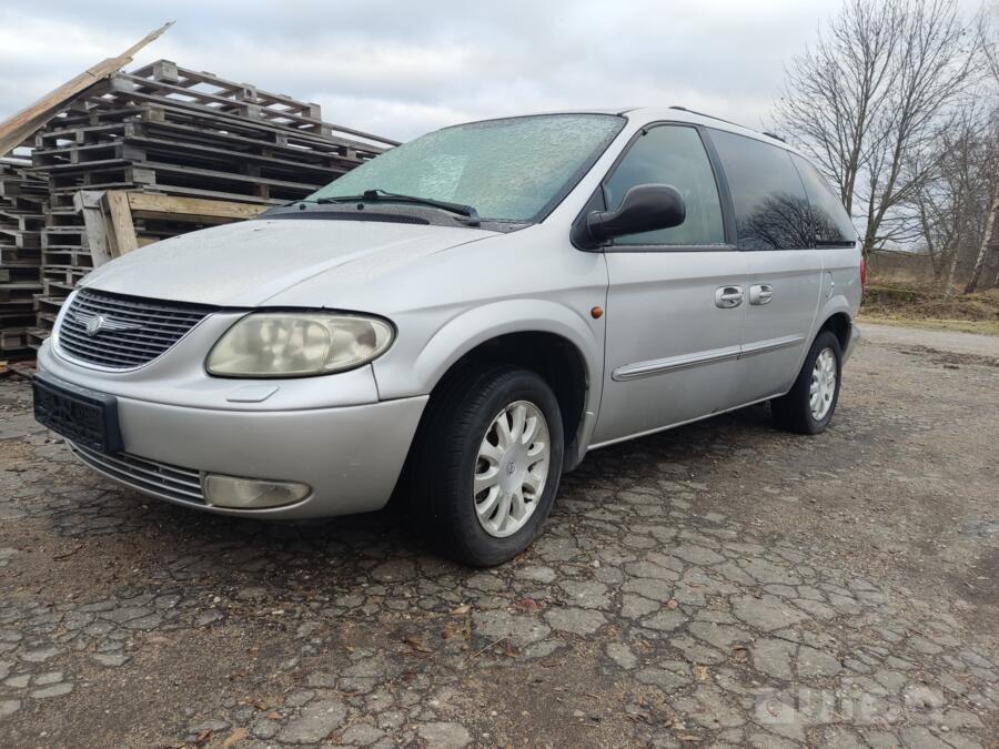 Chrysler Voyager 4 generation Minivan