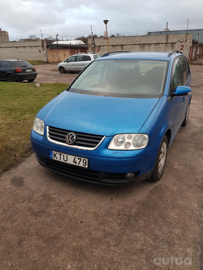 Volkswagen Touran 1 generation Minivan