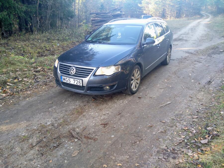 Volkswagen Passat B6 wagon 5-doors