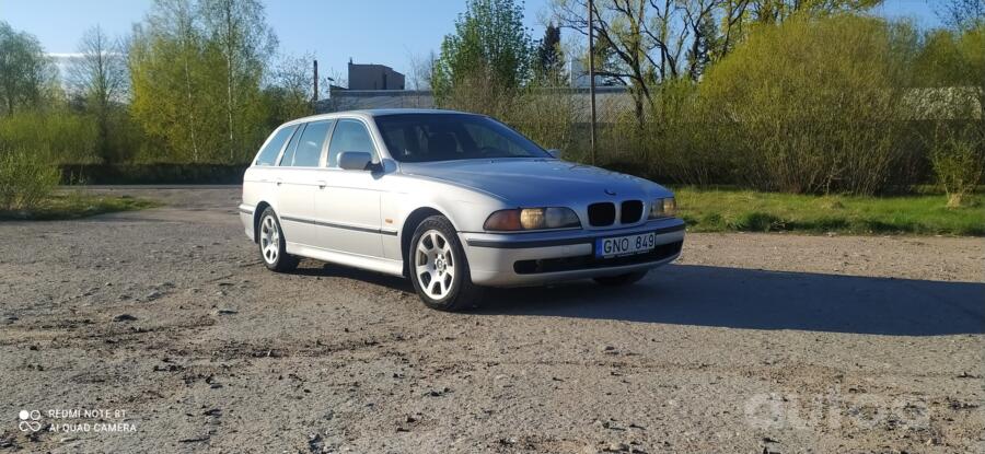 BMW 5 Series E39 Touring wagon