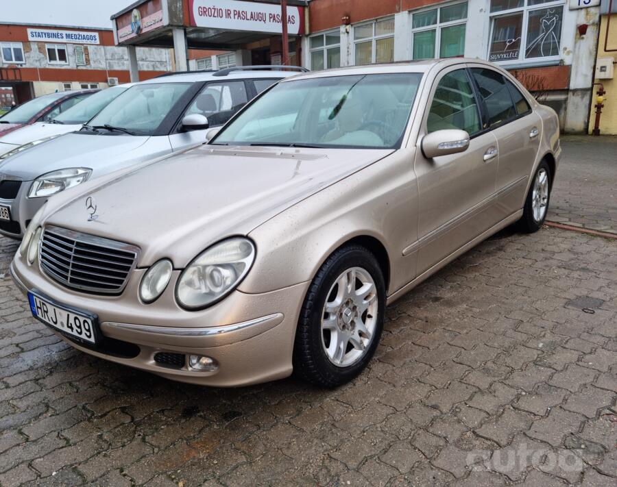 Mercedes-Benz E-Class W211 Sedan