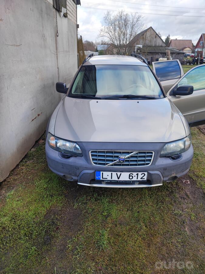 Volvo XC70 2 generation wagon