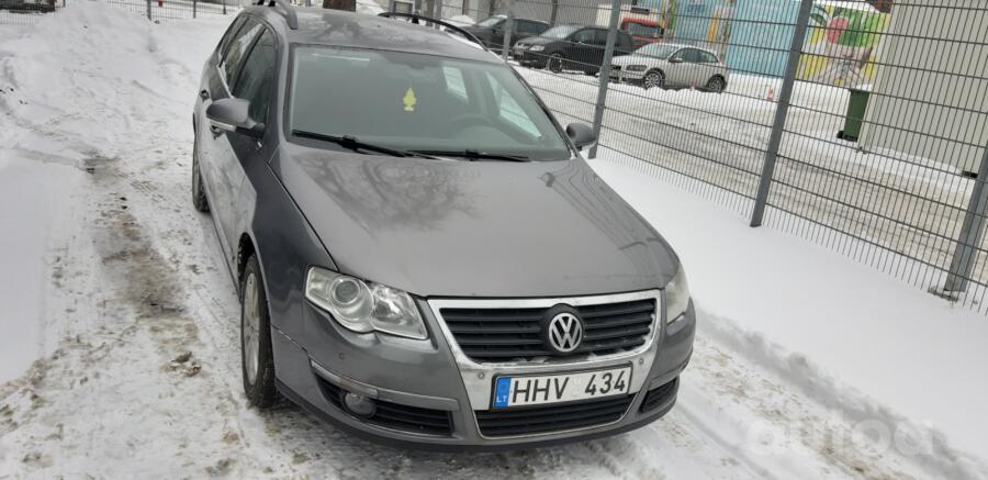 Volkswagen Passat B6 wagon 5-doors