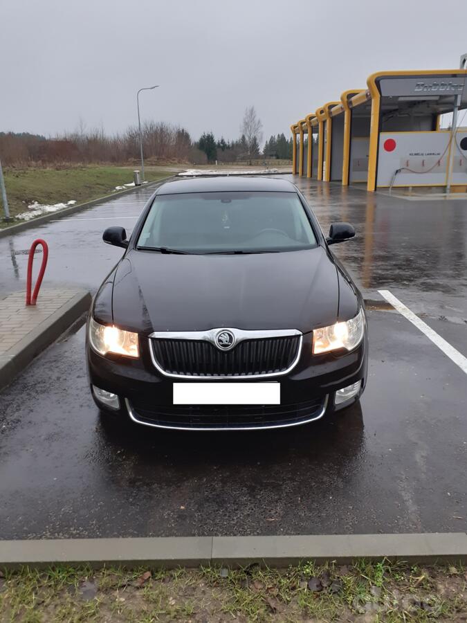 Skoda Superb 2 generation Liftback