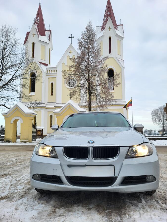 BMW 3 Series E90/E91/E92/E93 Sedan