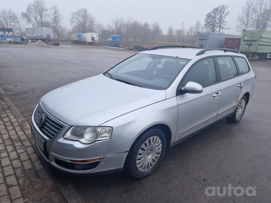 Volkswagen Passat B6 wagon 5-doors