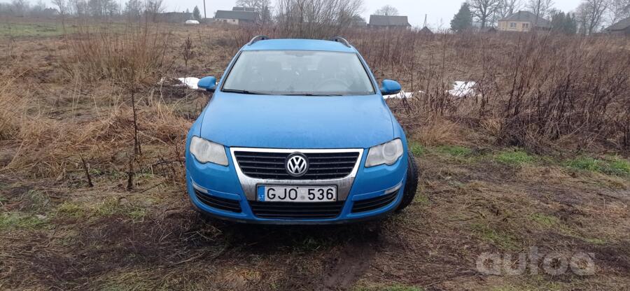 Volkswagen Passat B6 wagon 5-doors