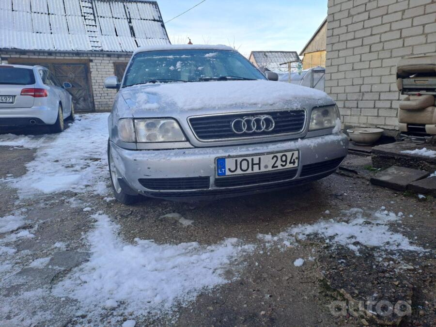 Audi A6 A4/C4 wagon