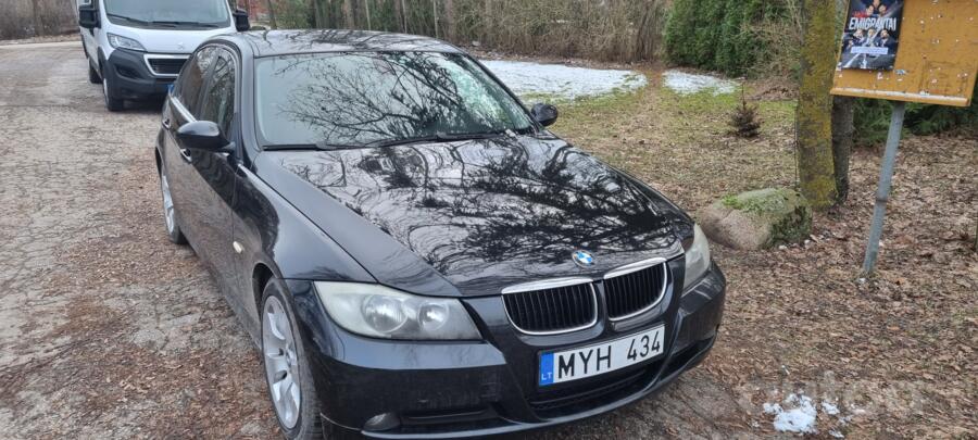 BMW 3 Series E90/E91/E92/E93 Sedan