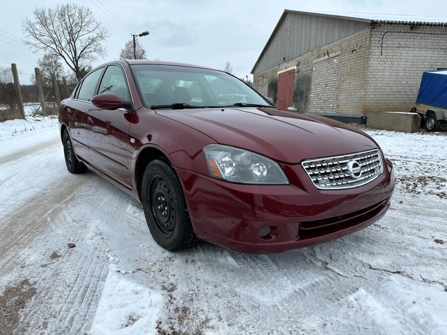 Nissan Altima L31 [restyling] Sedan 4-doors