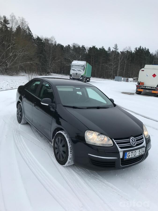 Volkswagen Jetta 5 generation Sedan 4-doors