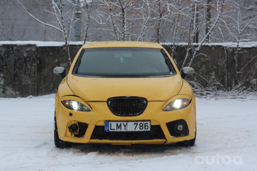 SEAT Leon 2 generation [restyling] FR hatchback