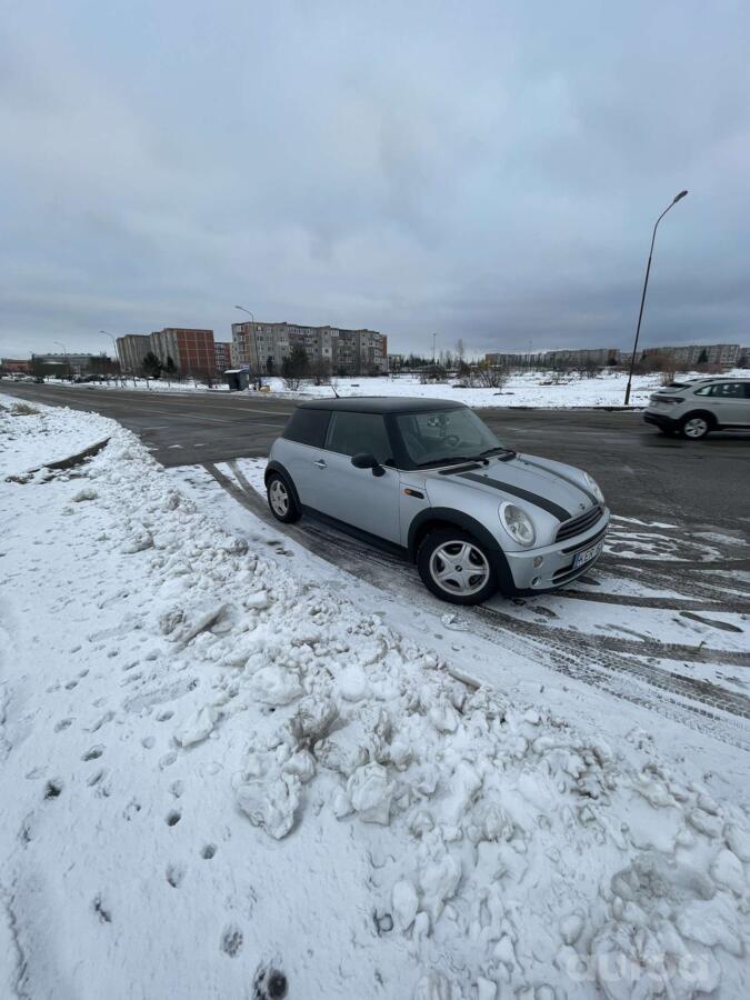 Mini One R50 Hatchback