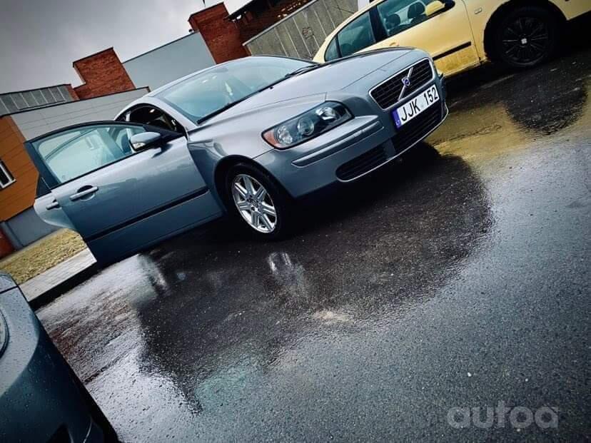 Volvo S40 2 generation Sedan