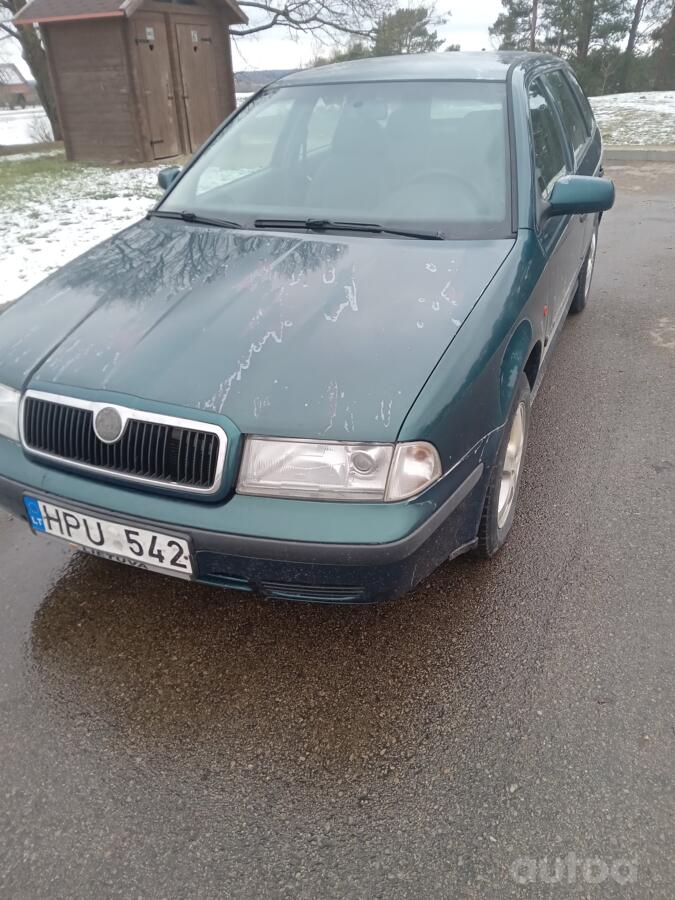 Skoda Octavia 1 generation [restyling] Combi wagon 5-doors