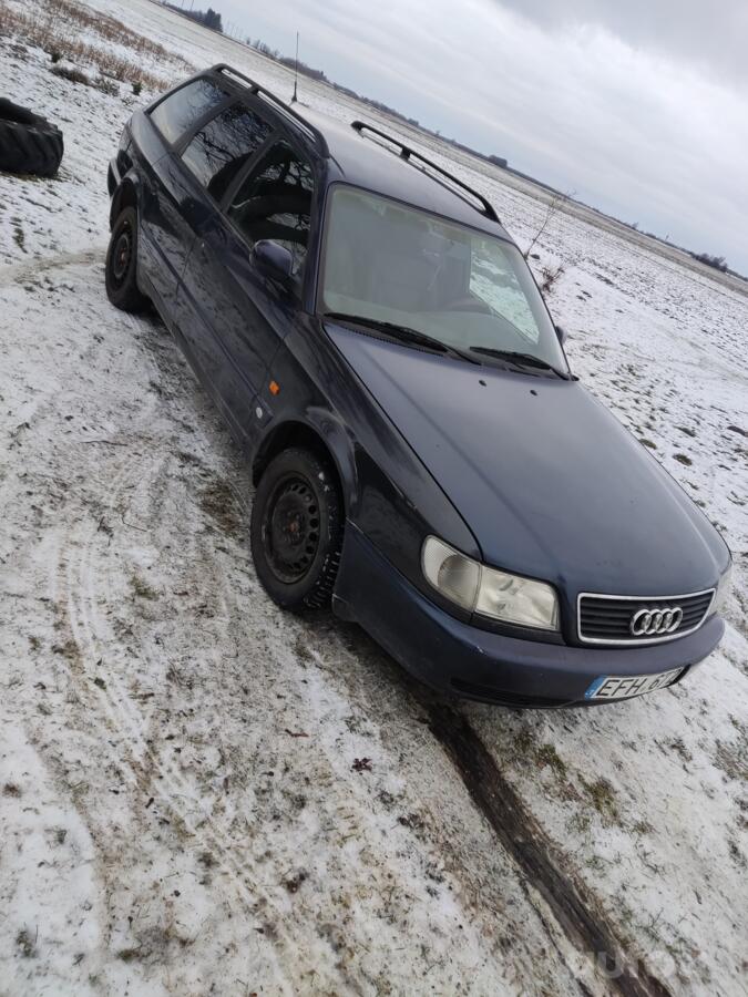 Audi A6 A4/C4 wagon