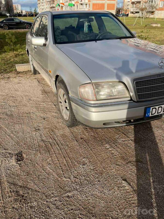 Mercedes-Benz C-Class W202/S202 Sedan